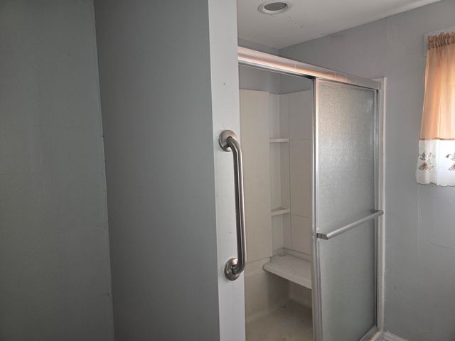 6862 NE Suburban Drive, Michigan City, IN 46360