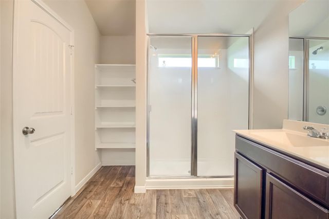 102 Sulphur River LOOP, Hutto, TX 78634