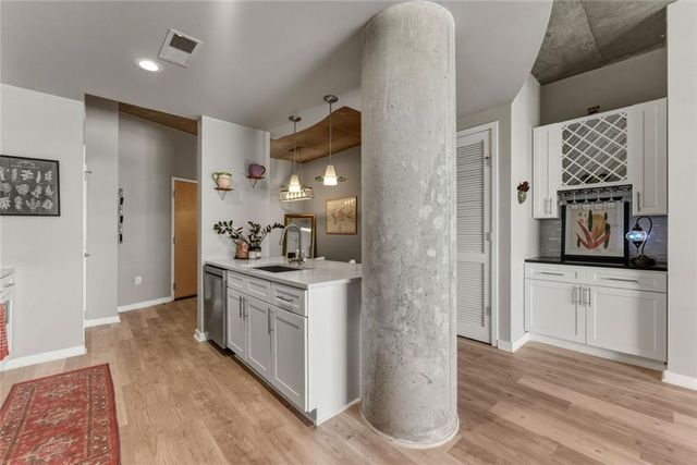 361 17th Street NW 1324, Atlanta, GA 30363