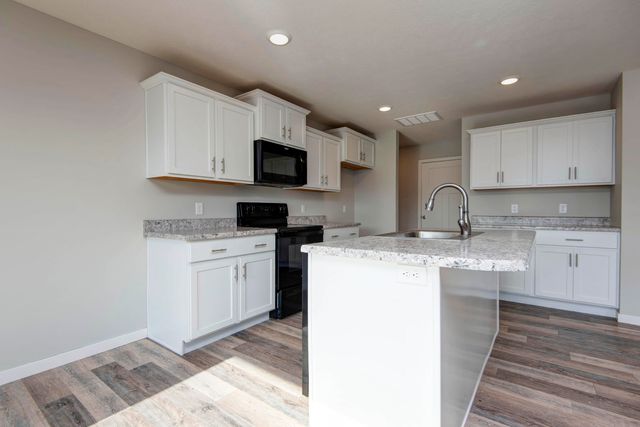 938 South Montpelier Court, Republic, MO 65738