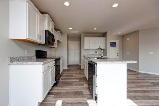 938 South Montpelier Court, Republic, MO 65738