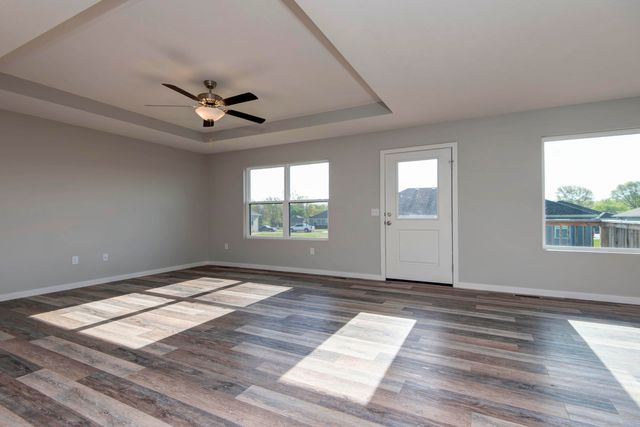 938 South Montpelier Court, Republic, MO 65738