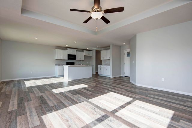 938 South Montpelier Court, Republic, MO 65738
