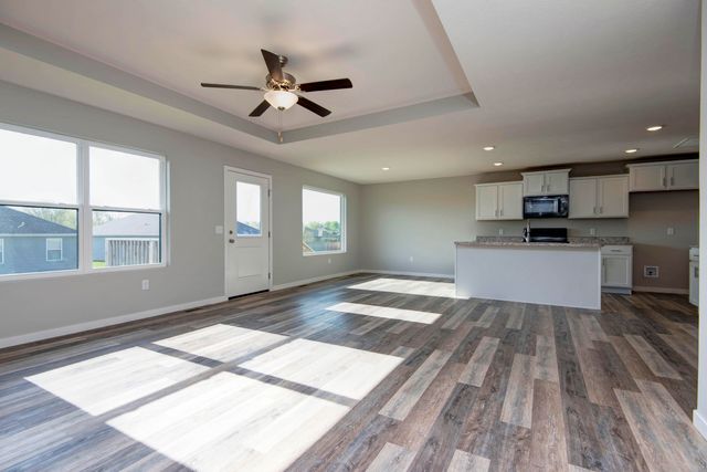 938 South Montpelier Court, Republic, MO 65738