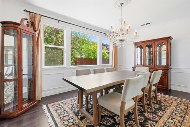 9707 Nature Trail Way, Elk Grove, CA 95757