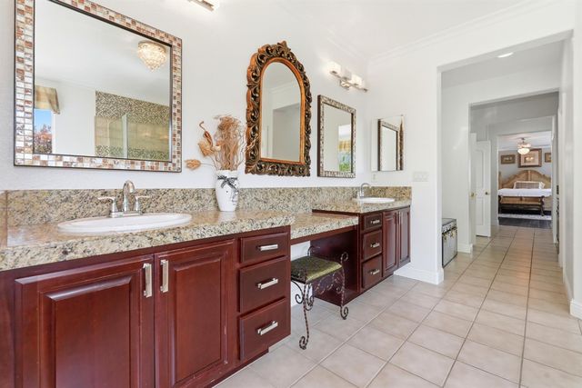 9707 Nature Trail Way, Elk Grove, CA 95757