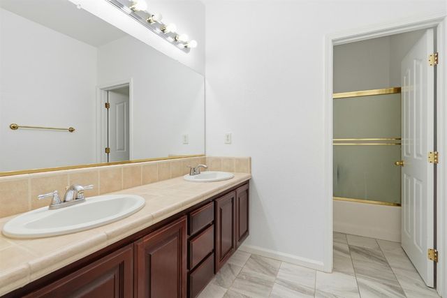 9707 Nature Trail Way, Elk Grove, CA 95757