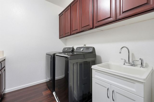 9707 Nature Trail Way, Elk Grove, CA 95757