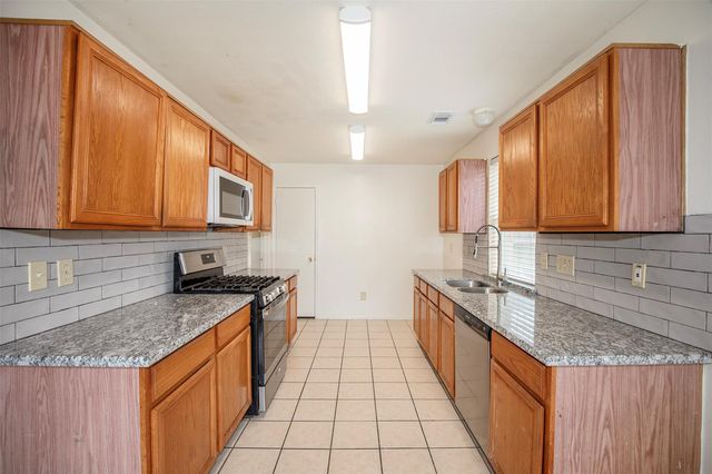 11514 Sagecreek Drive, Houston, TX 77089