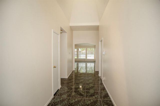 11514 Sagecreek Drive, Houston, TX 77089