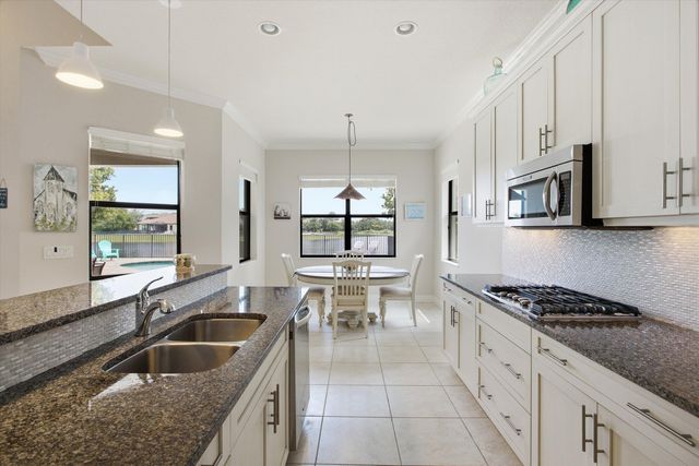 11513 NW 81st Place, Parkland, FL 33076
