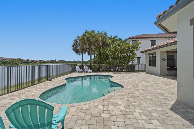 11513 NW 81st Place, Parkland, FL 33076