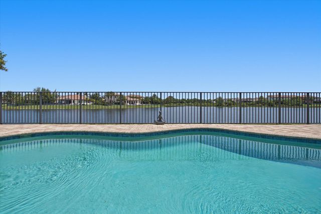 11513 NW 81st Place, Parkland, FL 33076
