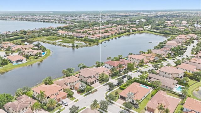 11513 NW 81st Place, Parkland, FL 33076