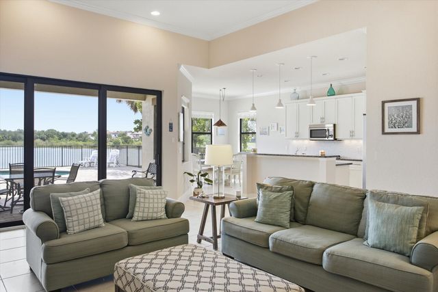 11513 NW 81st Place, Parkland, FL 33076