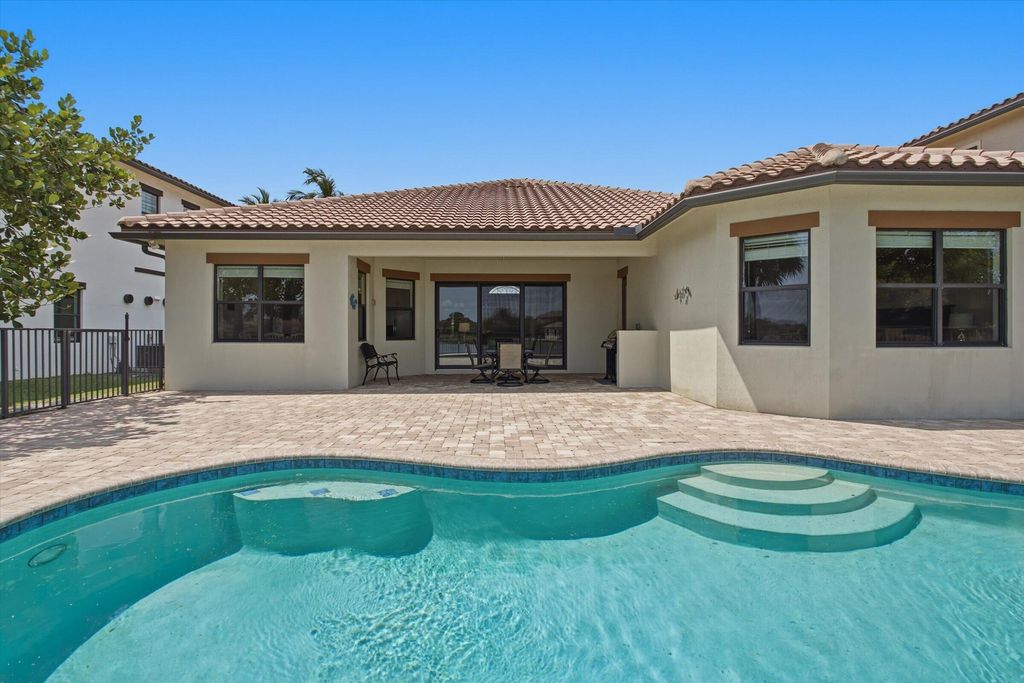 11513 NW 81st Place, Parkland, FL 33076