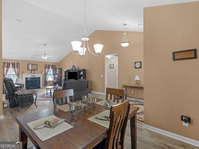 217 Happy Trail, Locust Grove, GA 30248
