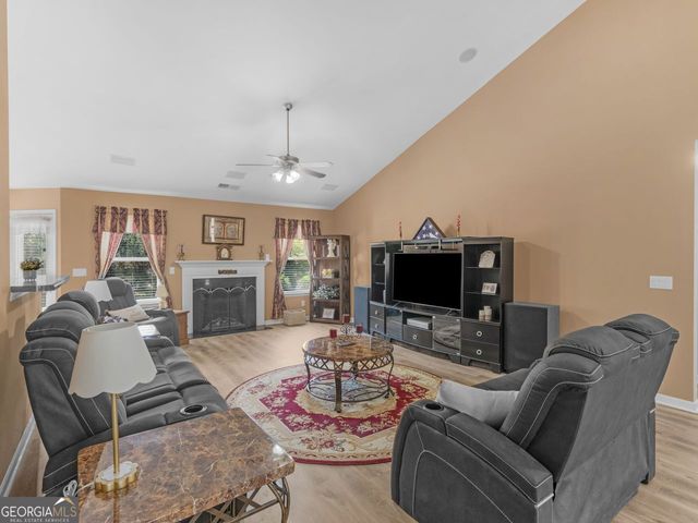 217 Happy Trail, Locust Grove, GA 30248