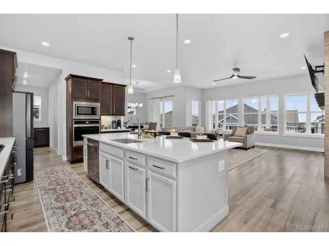 8823 S Quemoy Ct, Aurora, CO 80016
