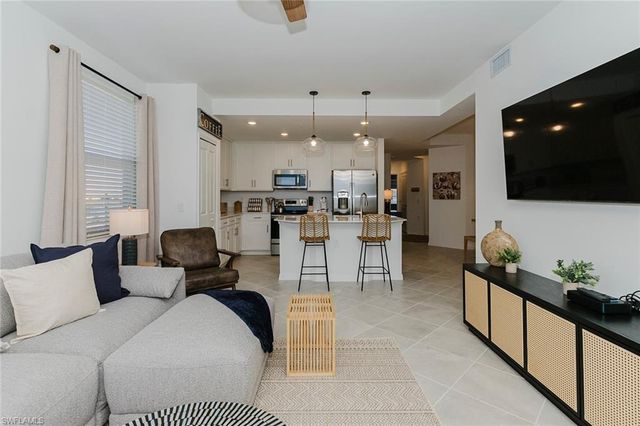 5651 Double Eagle CIR 4328, Ave Maria, FL 34142