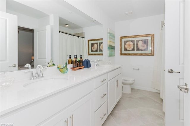 5651 Double Eagle CIR 4328, Ave Maria, FL 34142