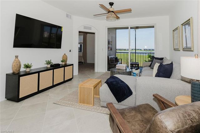 5651 Double Eagle CIR 4328, Ave Maria, FL 34142