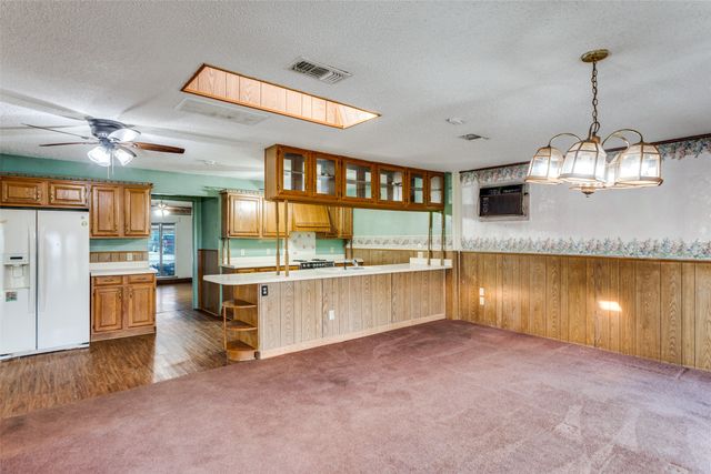 4504 Mink Drive, Haltom City, TX 76117