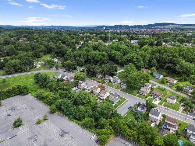 2322 Park Avenue, Easton, PA 18045