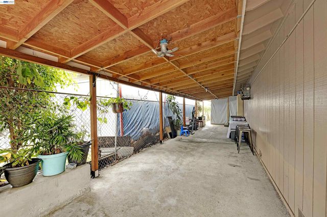 1615 85Th Ave, Oakland, CA 94621