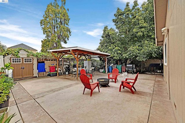 1615 85Th Ave, Oakland, CA 94621