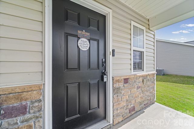 282 Aubrey Woods Drive, Kings Mountain, NC 28086