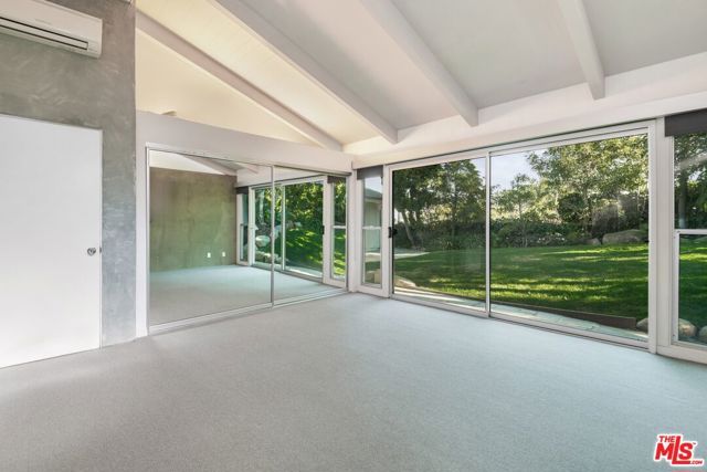 1127 Angelo Drive, Beverly Hills, CA 90210
