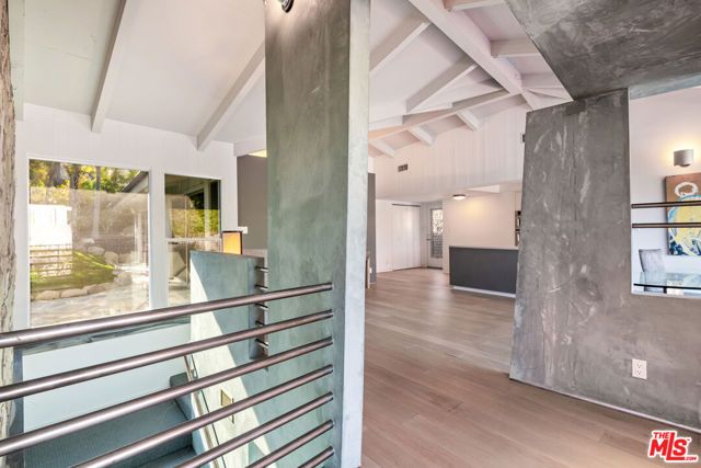 1127 Angelo Drive, Beverly Hills, CA 90210