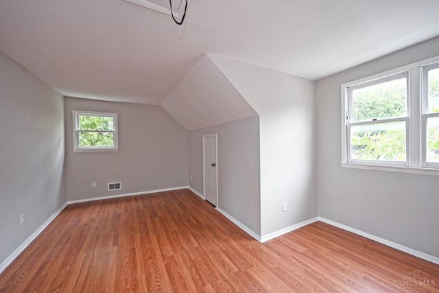 1700 Minion Avenue, Cincinnati, OH 45205