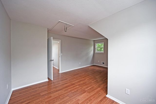 1700 Minion Avenue, Cincinnati, OH 45205