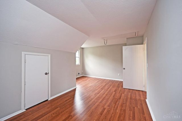 1700 Minion Avenue, Cincinnati, OH 45205