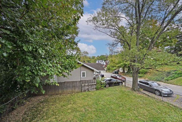 1700 Minion Avenue, Cincinnati, OH 45205