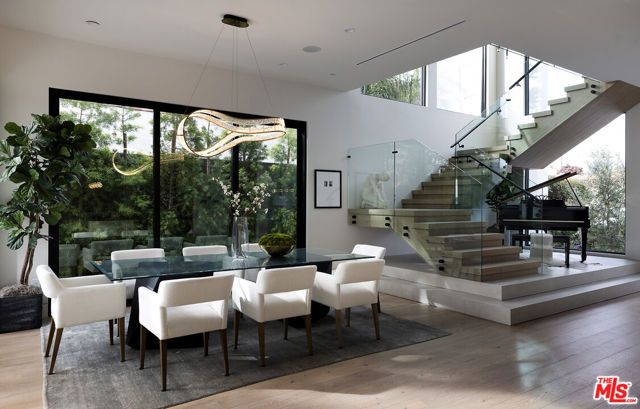 3711 May Street, Los Angeles, CA 90066