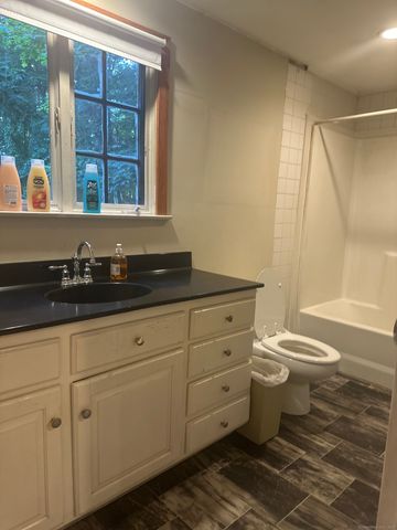25 Goose Green Road, Barkhamsted, CT 06063