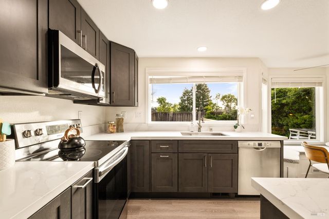 2545 Vista Grande, Fairfield, CA 94534