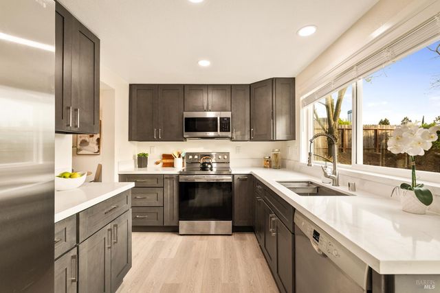 2545 Vista Grande, Fairfield, CA 94534