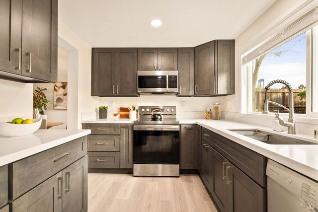 2545 Vista Grande, Fairfield, CA 94534