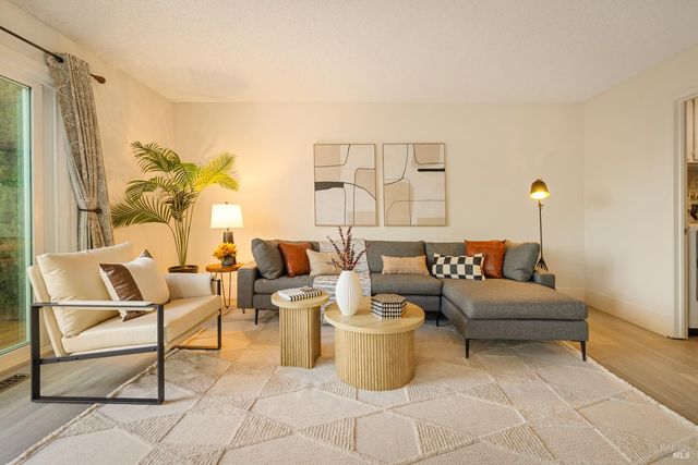 2545 Vista Grande, Fairfield, CA 94534