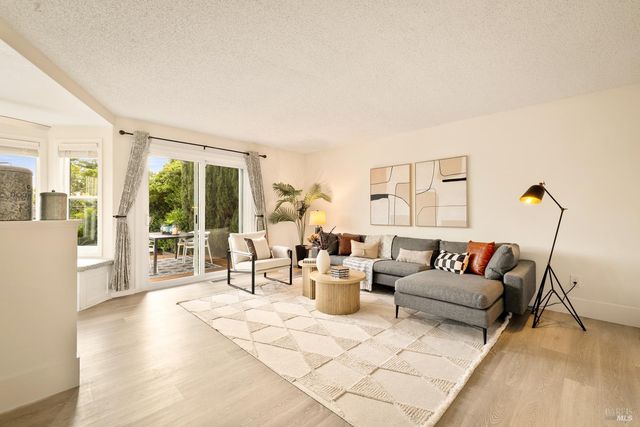 2545 Vista Grande, Fairfield, CA 94534