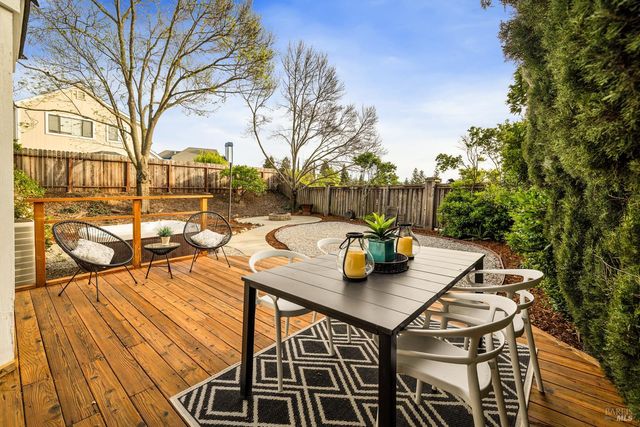 2545 Vista Grande, Fairfield, CA 94534