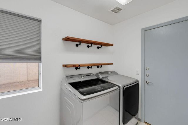 1741 S CLEARVIEW Avenue 29, Mesa, AZ 85209