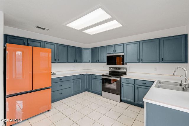 1741 S CLEARVIEW Avenue 29, Mesa, AZ 85209