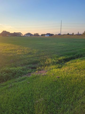 LOT 3 Col-van Street, Raceland, LA 70394