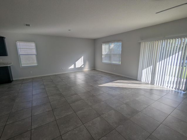 284 SW Ridgecrest Drive, Port St. Lucie, Port St Lucie, FL 34953