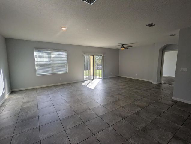 284 SW Ridgecrest Drive, Port St. Lucie, Port St Lucie, FL 34953